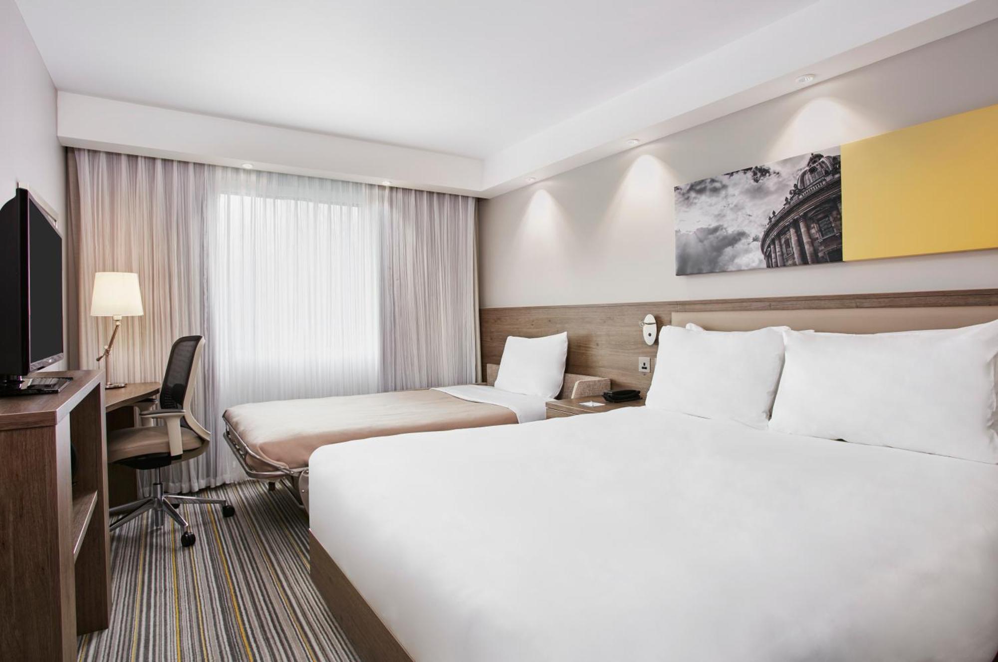 Готель Hampton By Hilton Оксфорд Екстер'єр фото